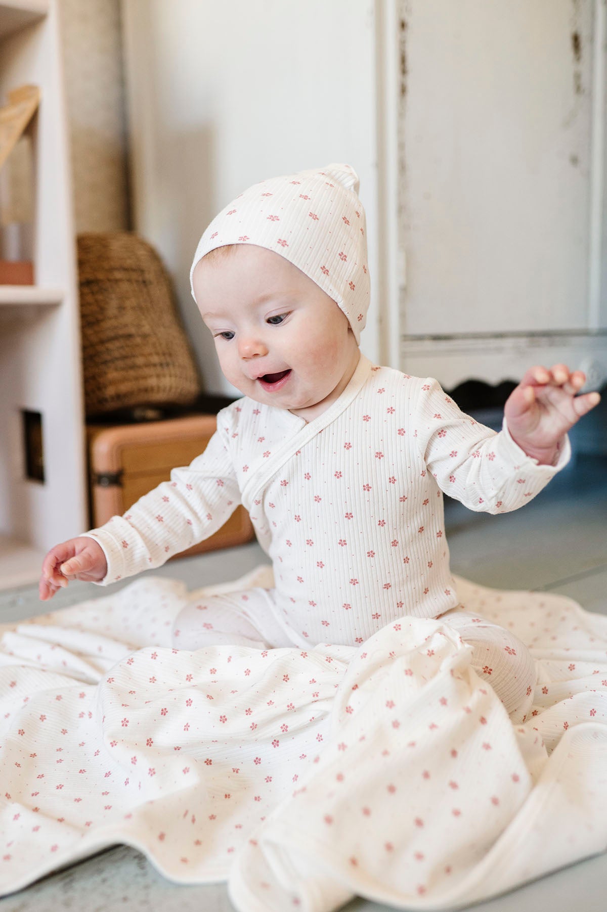 Floral Pink Dot full Collection