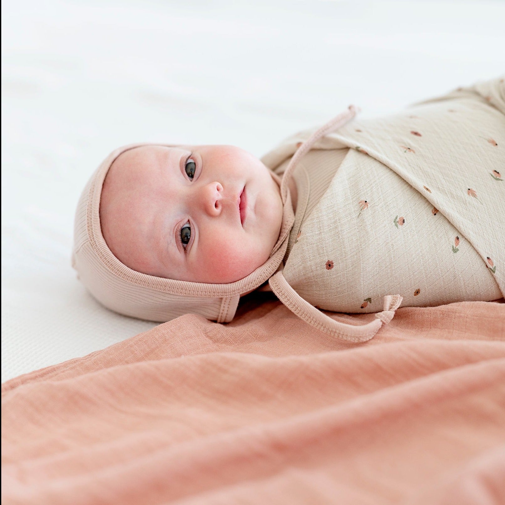 2 Pack Cotton Muslin Swaddle Blanket - Pink Garden Flower