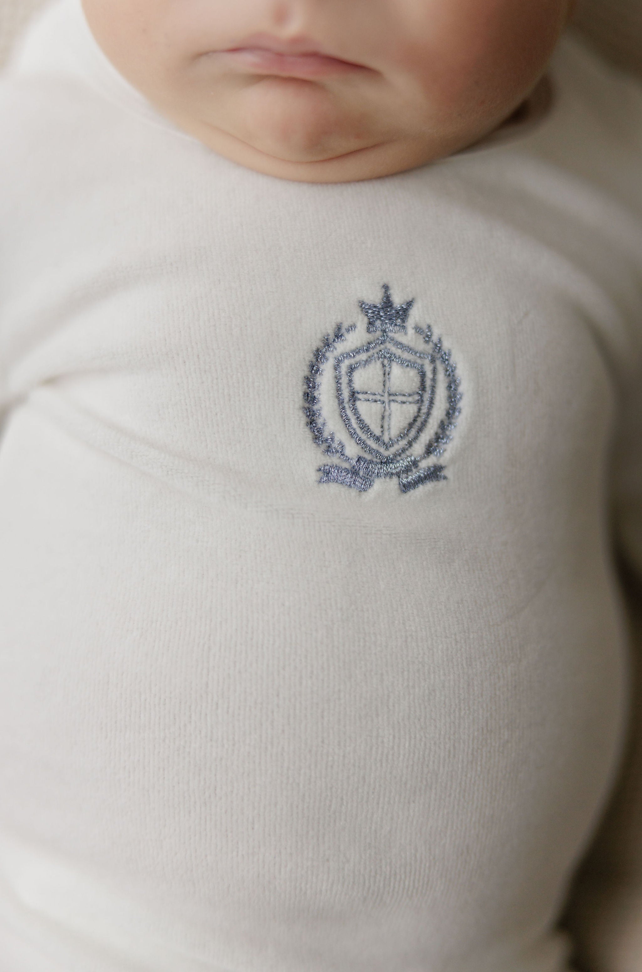 Metallic Crest Collection