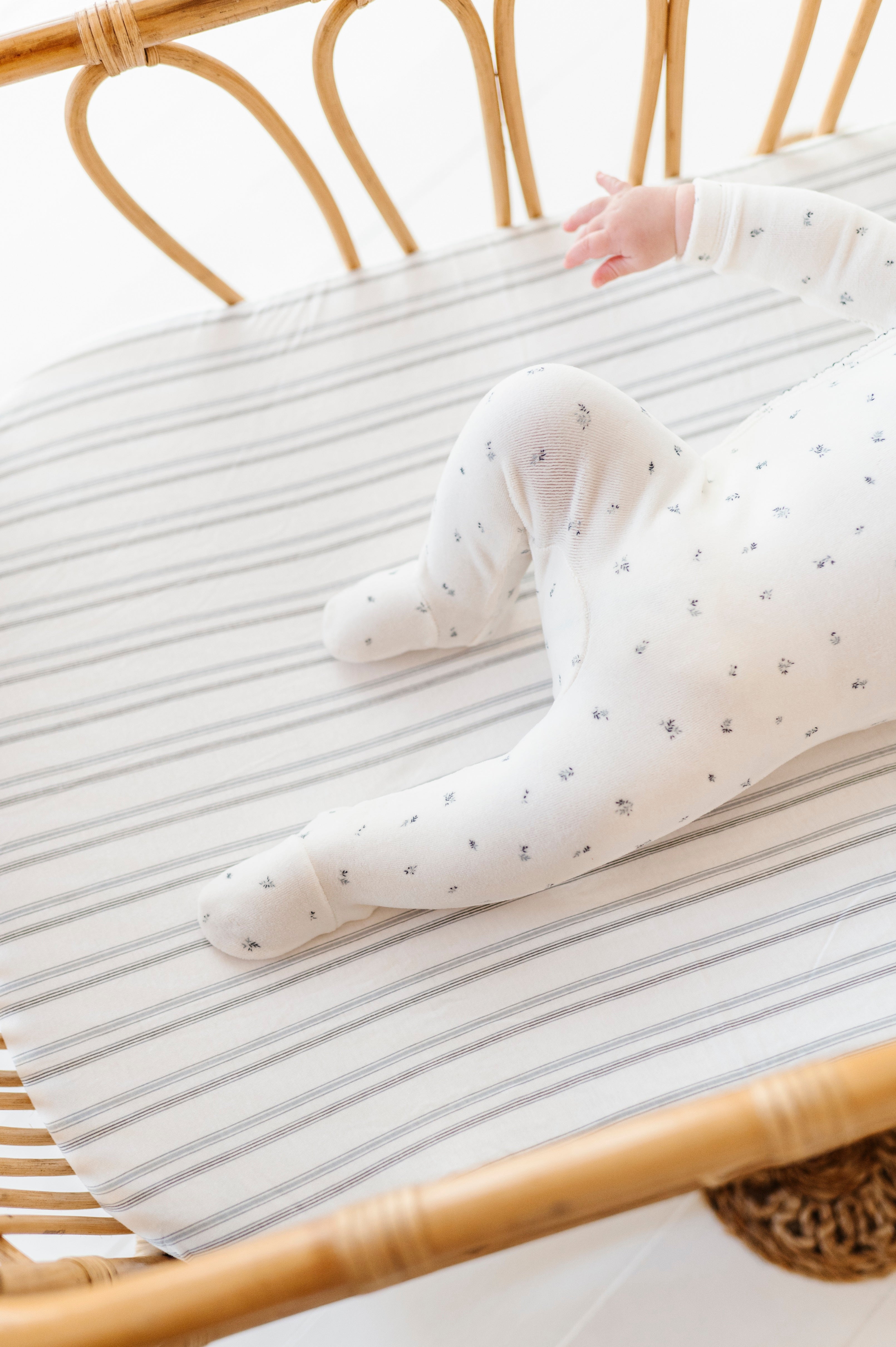 Velour Cluster Flower &amp; Leaf Collection - Footies