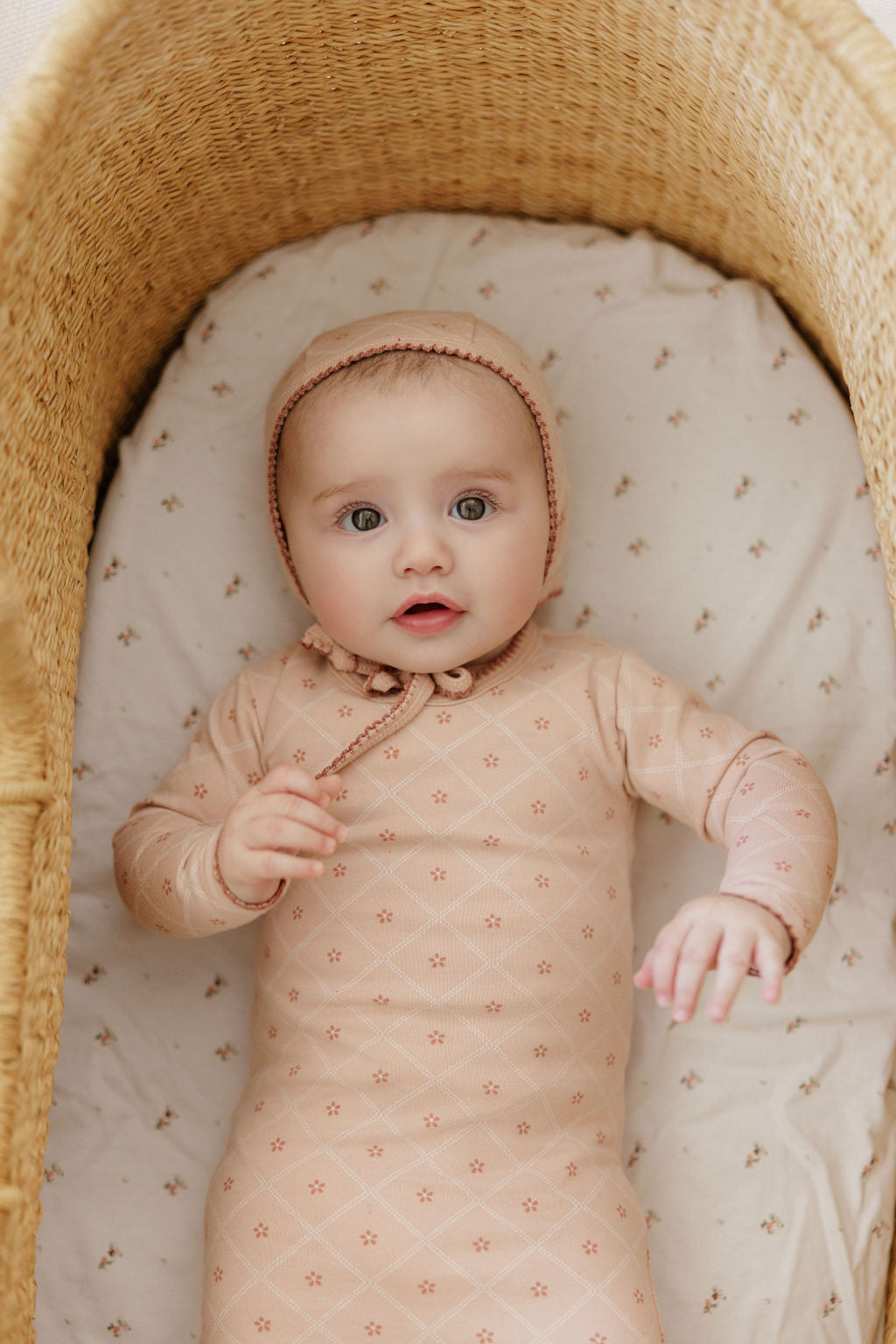 breathable 100 % combed cotton baby sheet