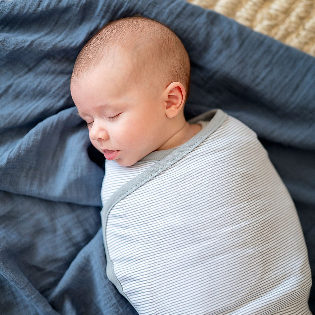 Grey_Adjustable_Swaddle_Blanket Baby