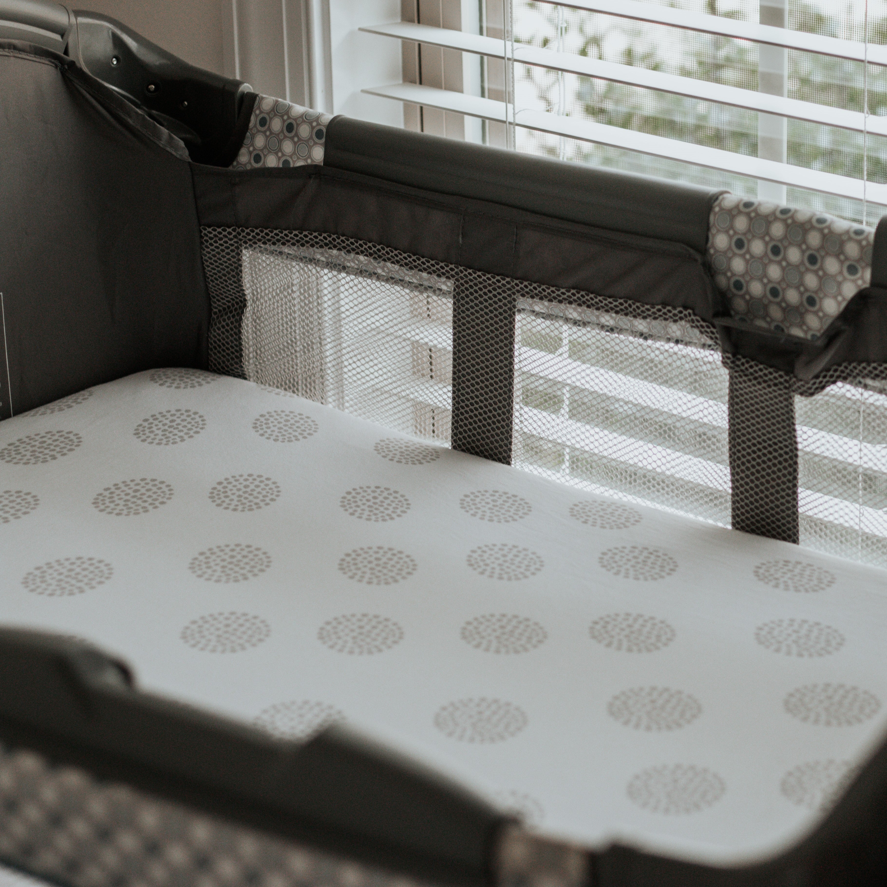 Pack and play crib sheet size 2025
