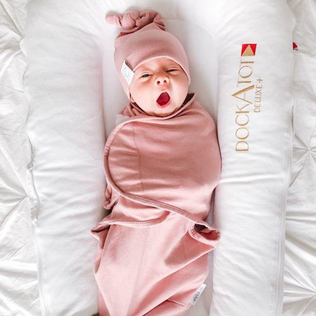 Knot Wearable Blanket, Knot Hat &amp; Mitten Set