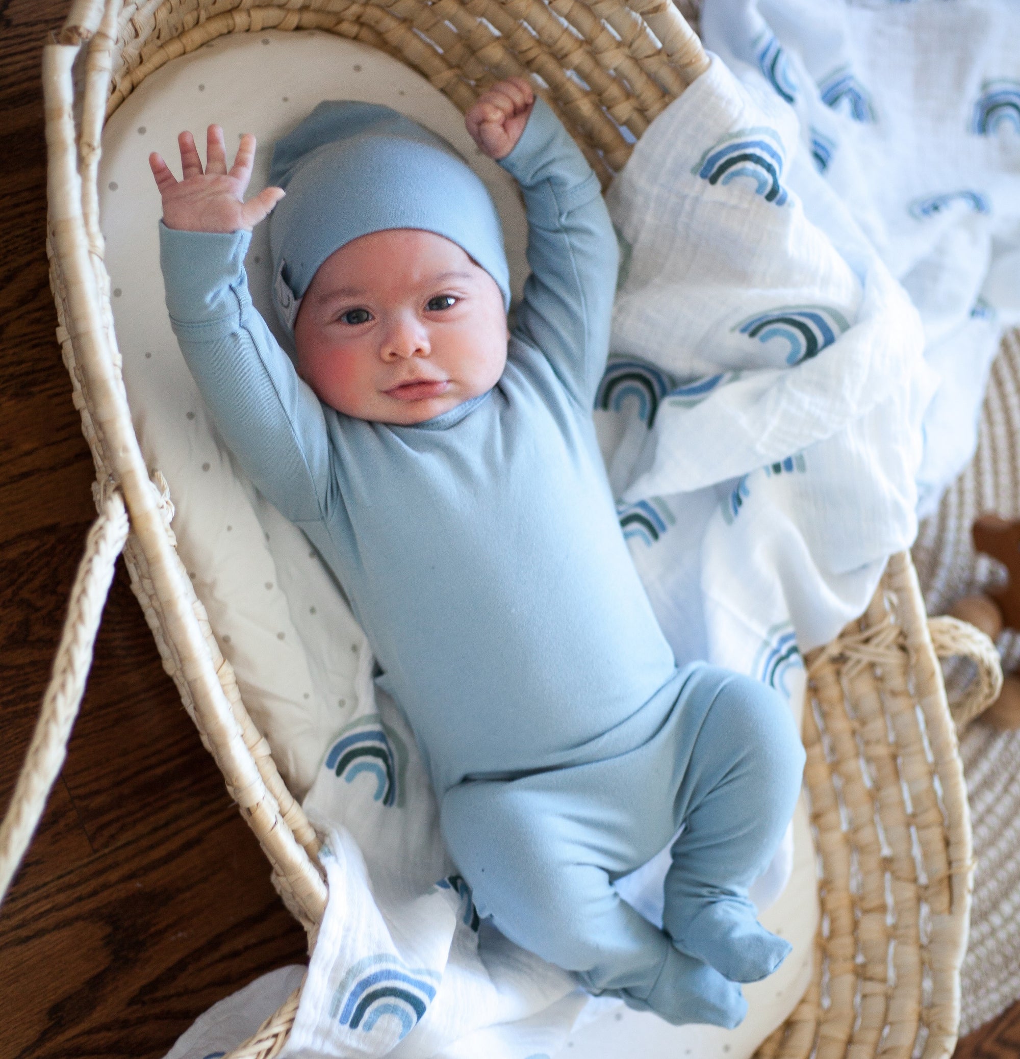 safe baby swaddle blanket - Dusty blue Rainbow 